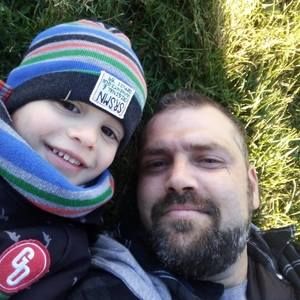 Meet your Posher, Eric